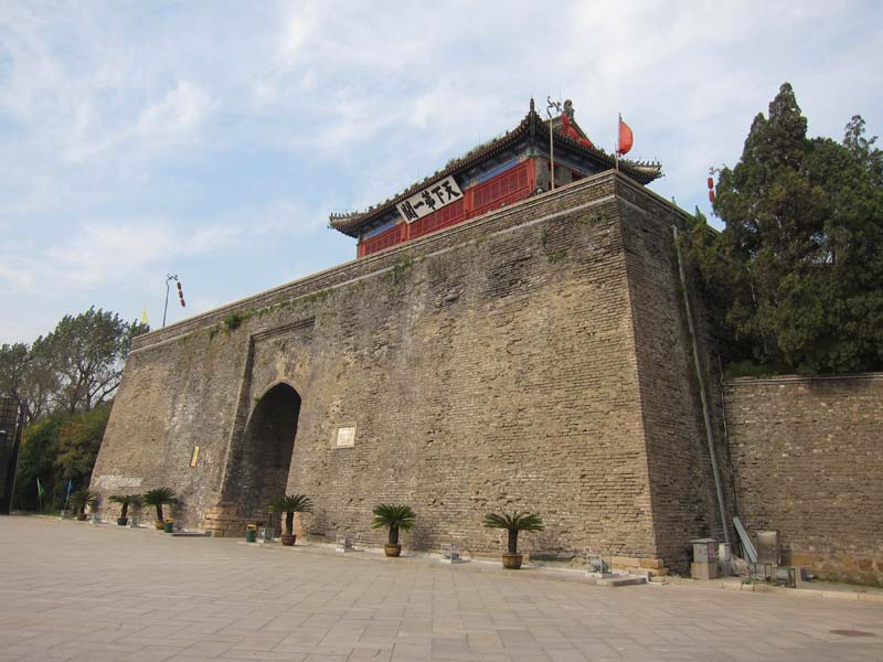 Great Wall Sections - Shanhaiguan Photos